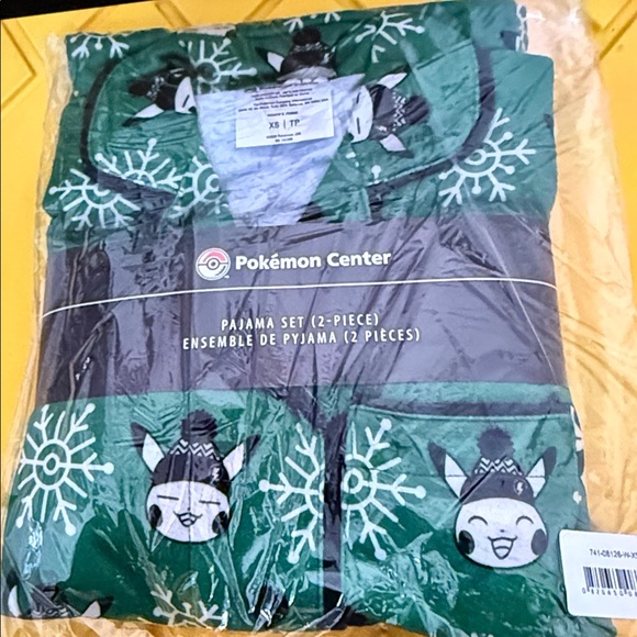 Pokemon Other - Pokemon Center Pikachu Snowflake Top & Bottom Pajama Sets Women’s XS Brand New